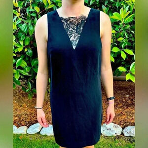 H&M Short Black Sleeveless Lace Front Dress Business Casual Staple Dress Up Down